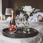 Blatind Boutique 4* Stordal