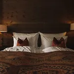 Отель Blatind Boutique
