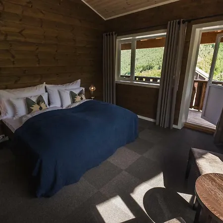 Blatind Boutique 4* Stordal