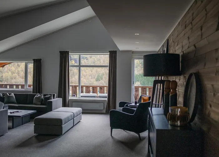 Blatind Boutique Otel Stordal