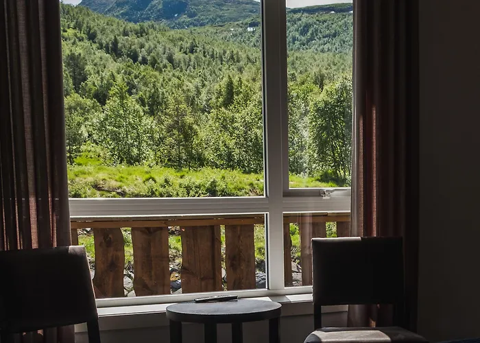 Blatind Boutique Otel Stordal